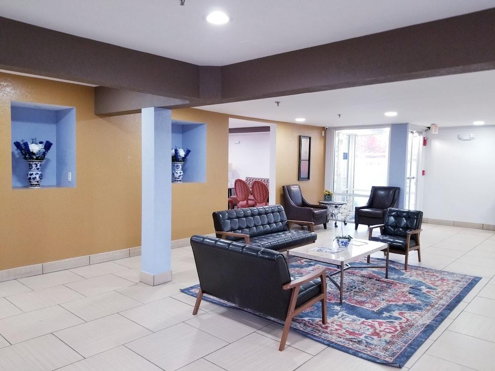 Travelodge By Wyndham Fort Wayne North Exterior foto